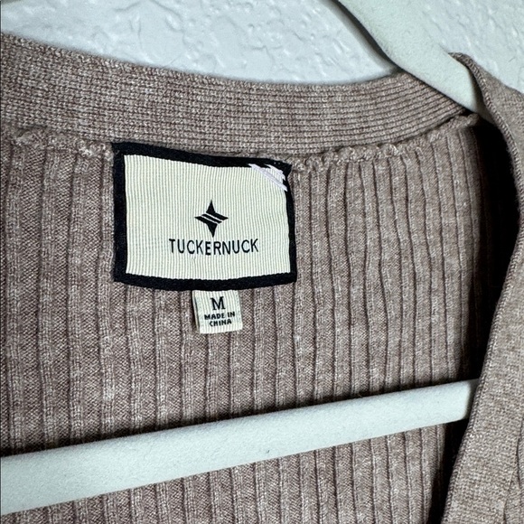 Tuckernuck Oat Hendrix Henley Size M Ribbed Normcore Minimalist Quiet Luxury - Picture 3 of 7